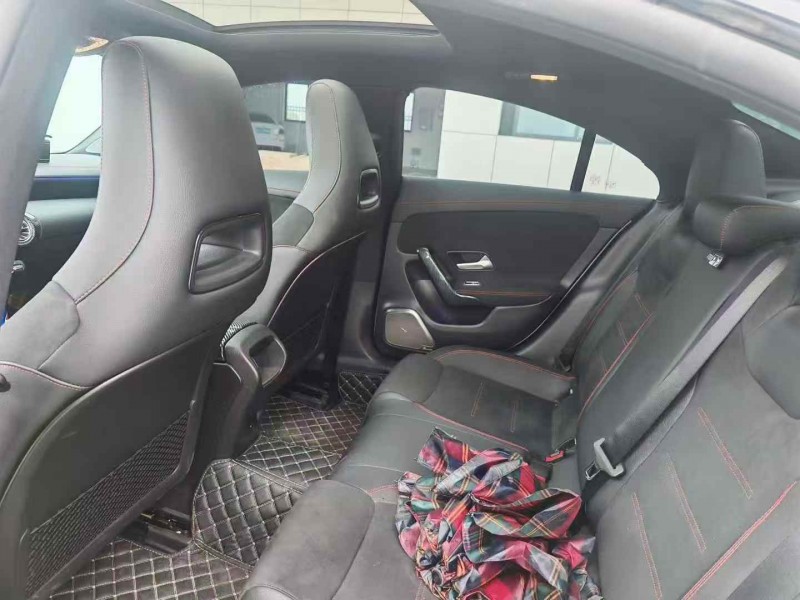 淮安22年奔驰CLA5