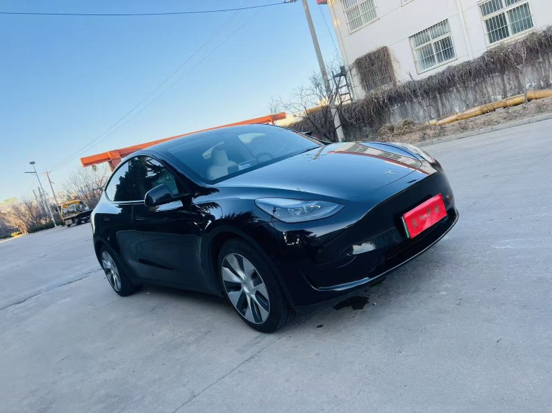 烟台22年特斯拉MODEL Y2