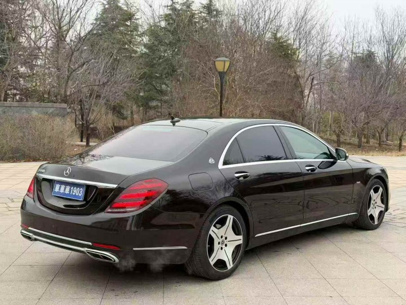 东营20年奔驰S9