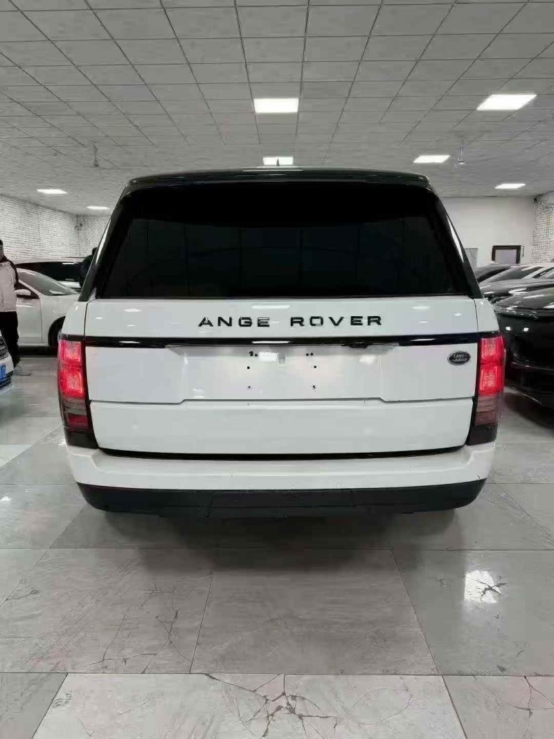 张家口17年路虎揽胜行政9