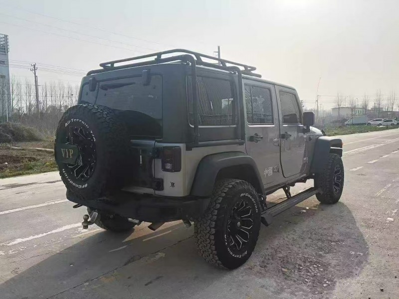 菏泽14年Jeep牧马人7