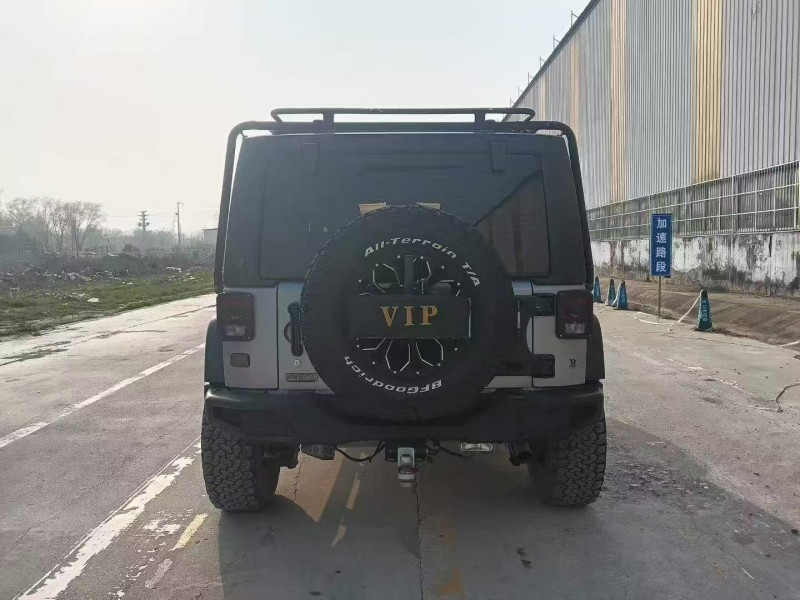 菏泽14年Jeep牧马人8