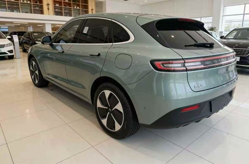 邢台23年华为智选问界5