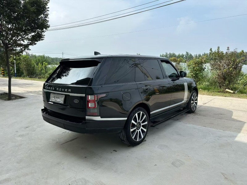 徐州18年路虎揽胜行政4