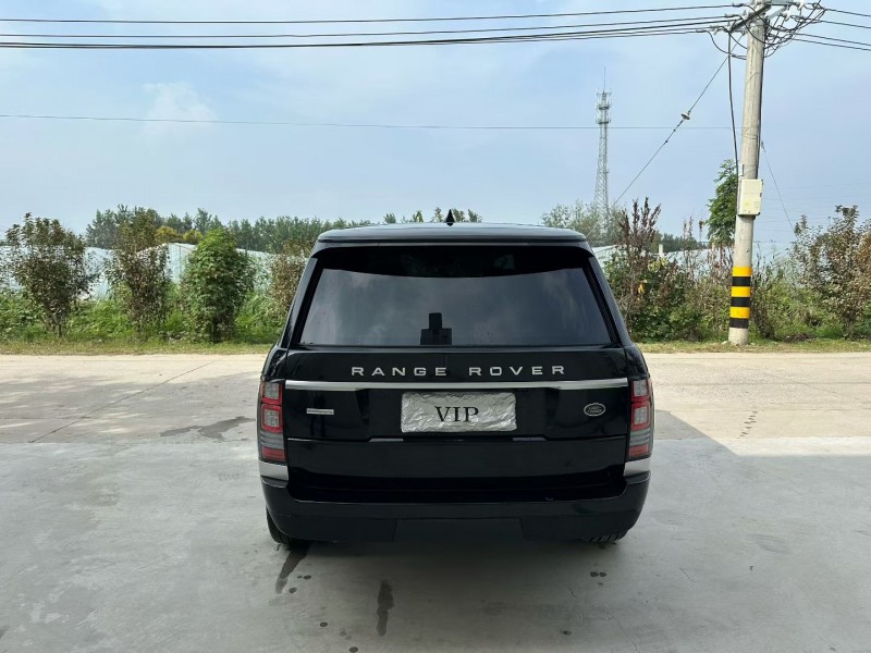 徐州18年路虎揽胜行政8