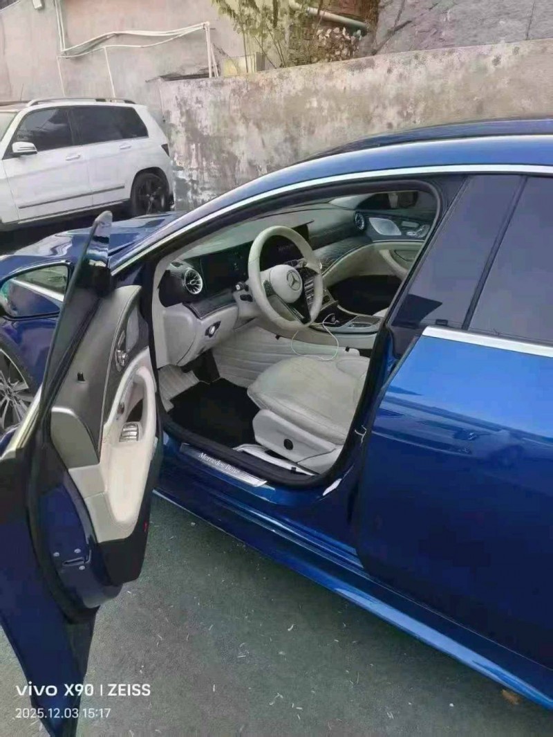 娄底22年奔驰CLS5