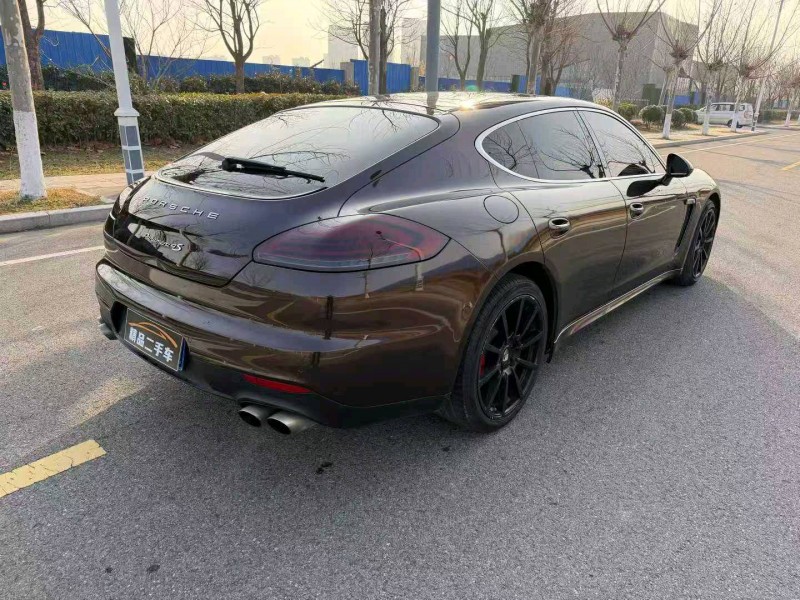 徐州13年保时捷帕拉梅拉4