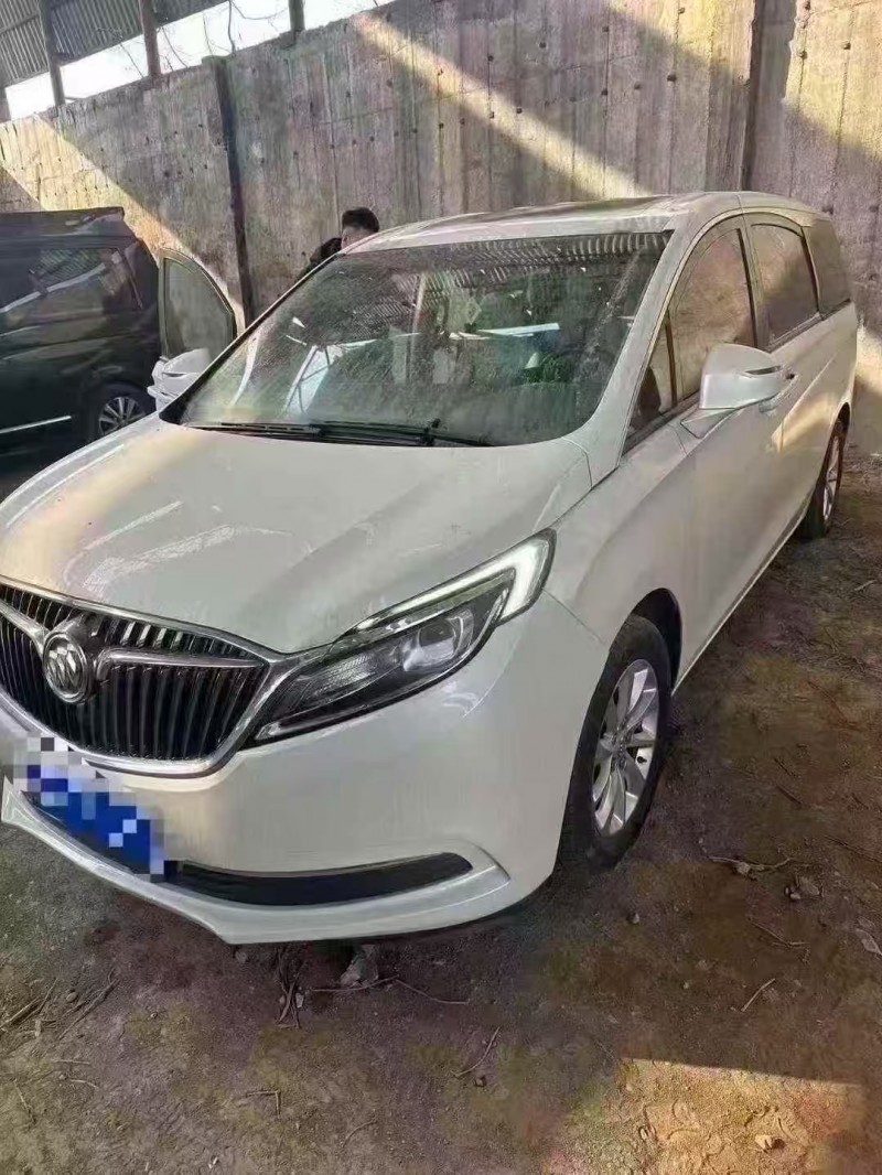 菏泽20年别克GL81