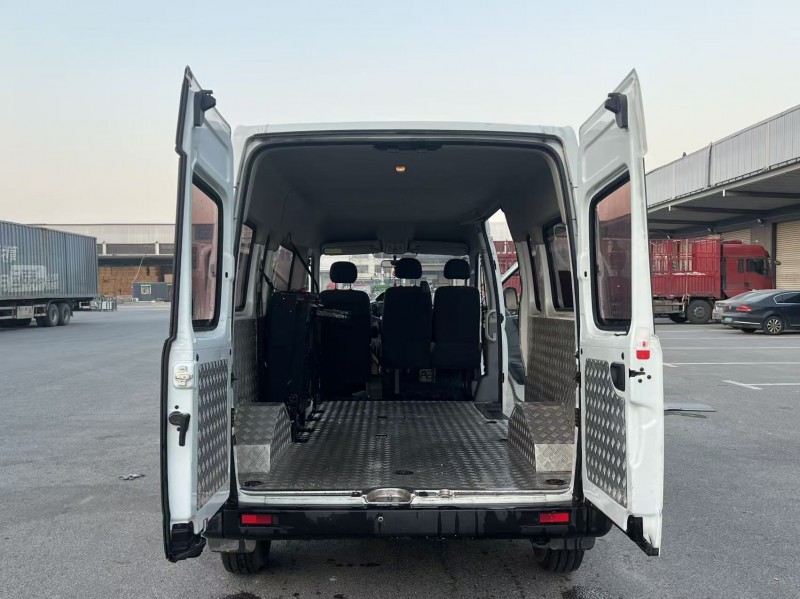 宿迁21年大通V804