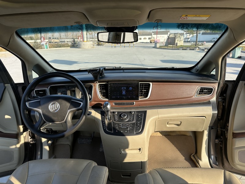 徐州15年别克GL84