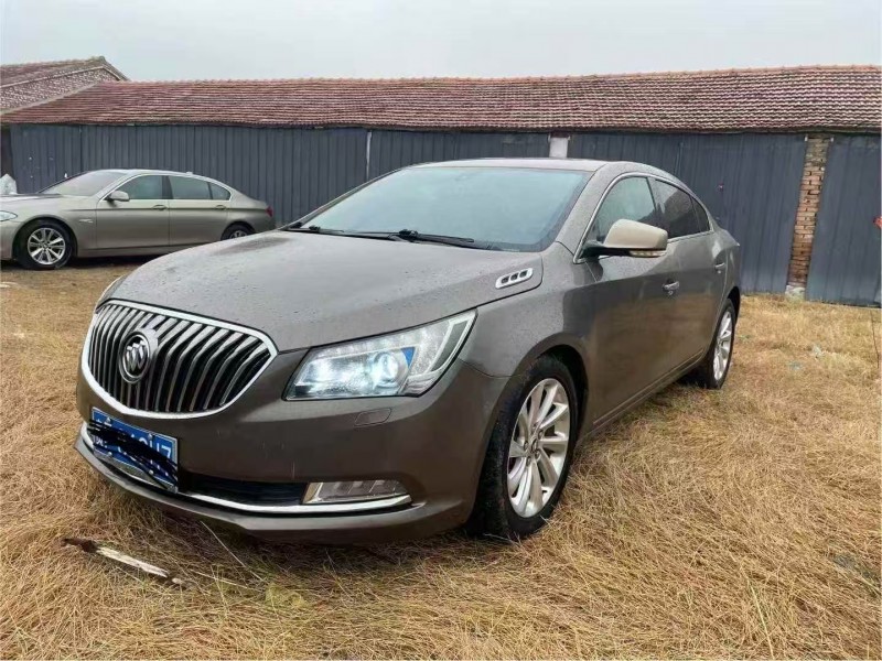 菏泽15年别克君越2