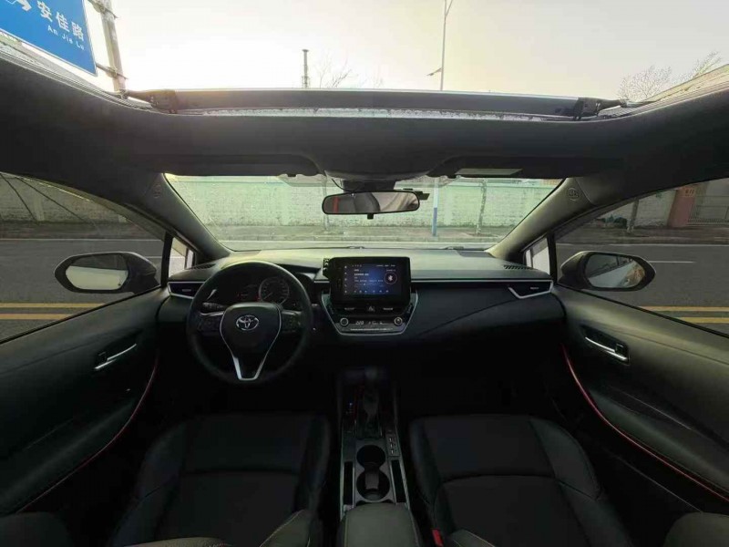 广州21年丰田雷凌7