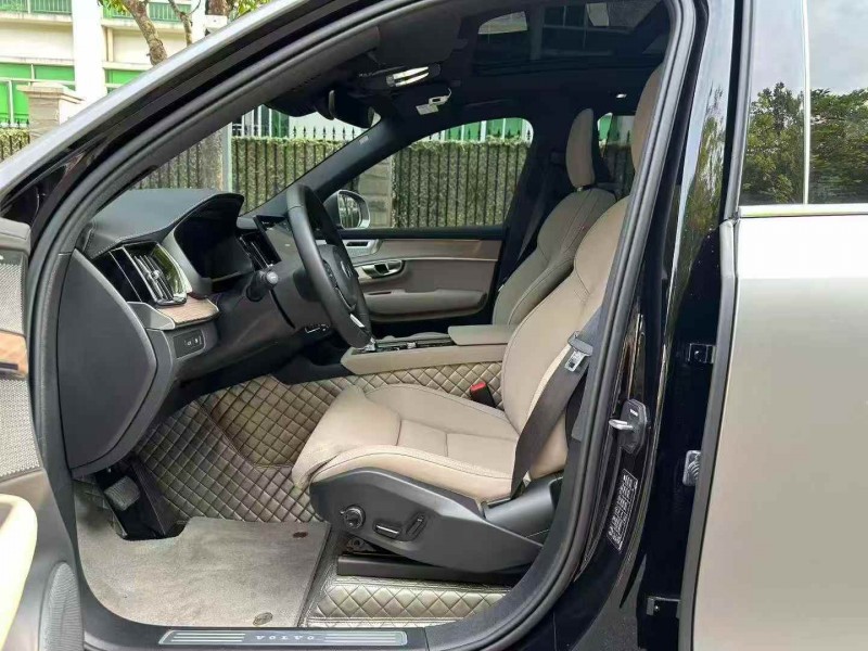 广州25年沃尔沃XC906
