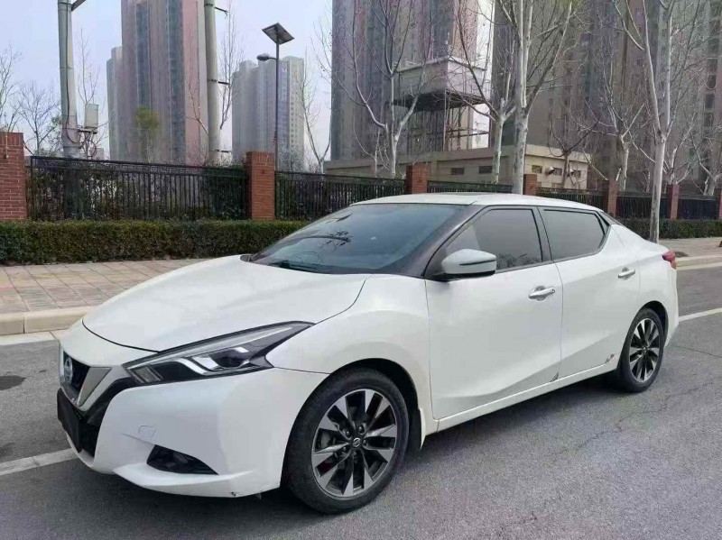 郑州19年日产蓝鸟3