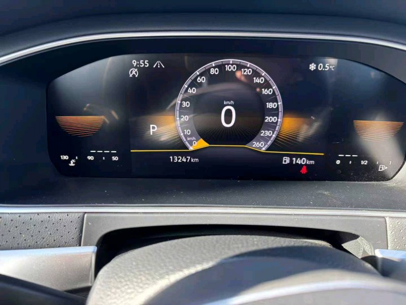 徐州25年大众朗逸8