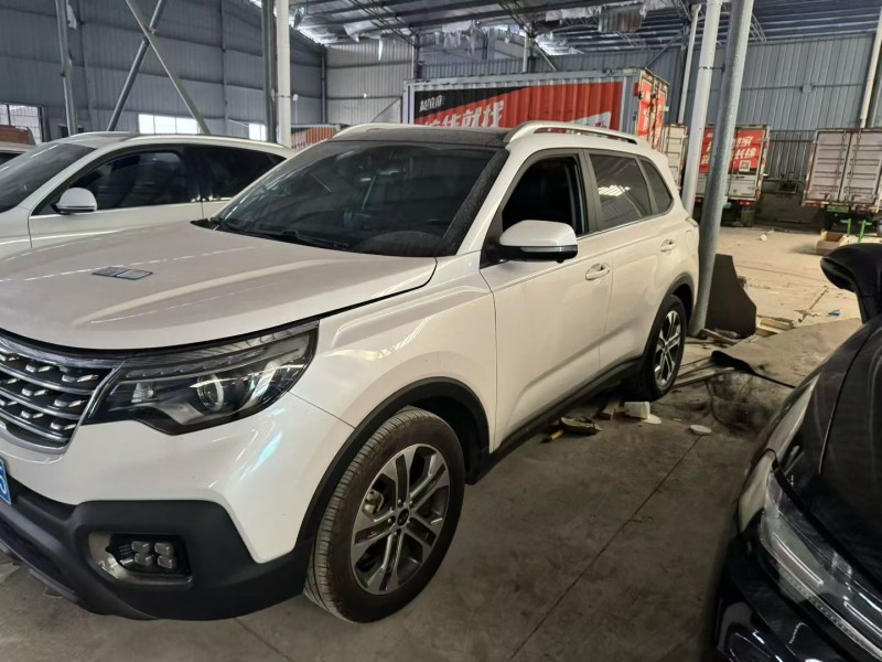 深圳19年起亚智跑6