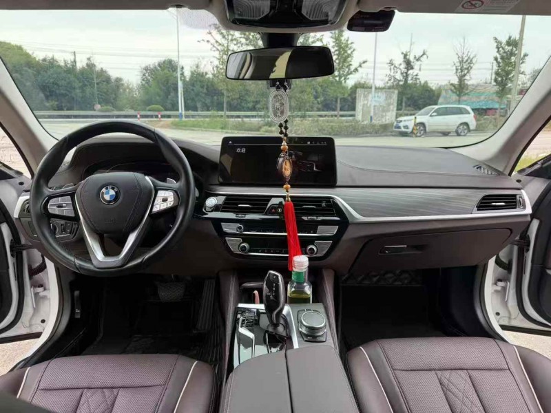 徐州21年宝马5系5