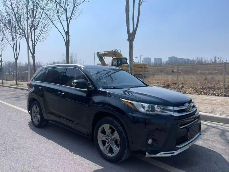 郑州19年丰田汉兰达2