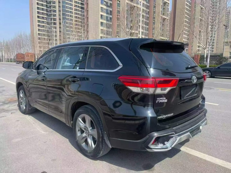 郑州19年丰田汉兰达6