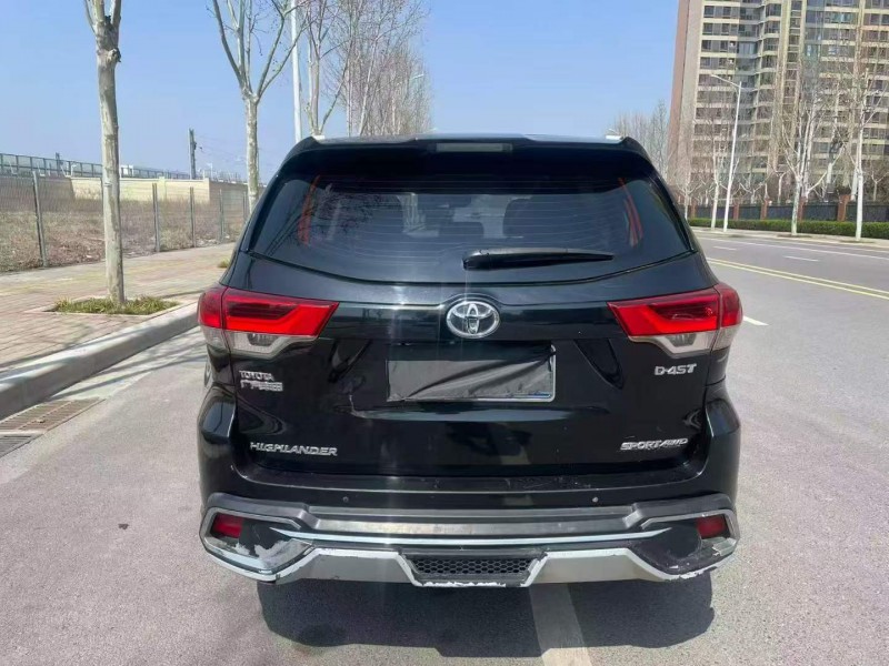 郑州19年丰田汉兰达7