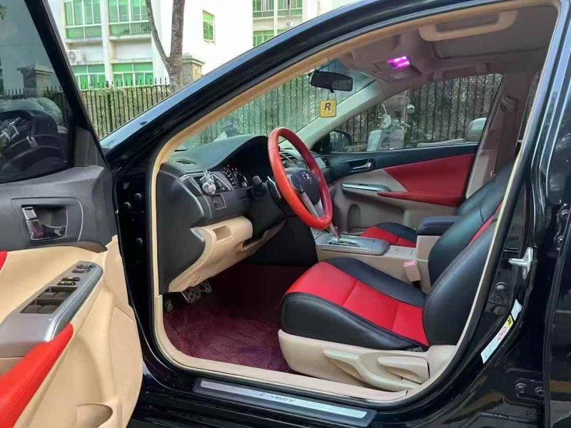 广州13年丰田凯美瑞4