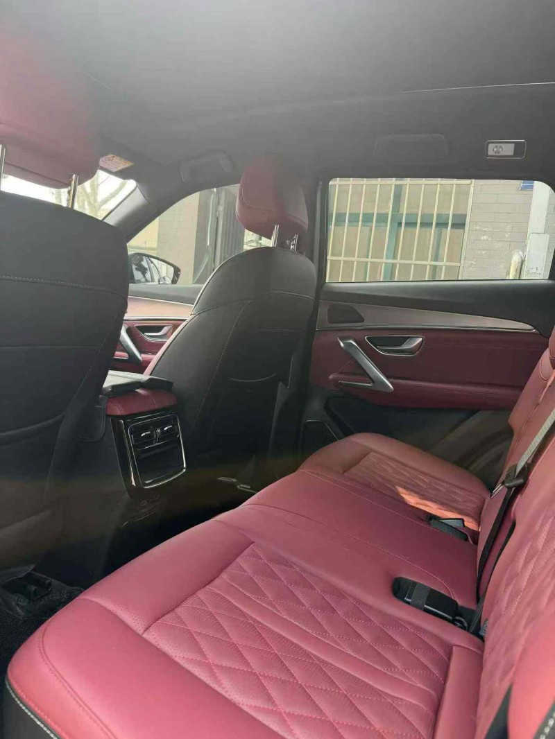 襄阳25年奇瑞捷途4