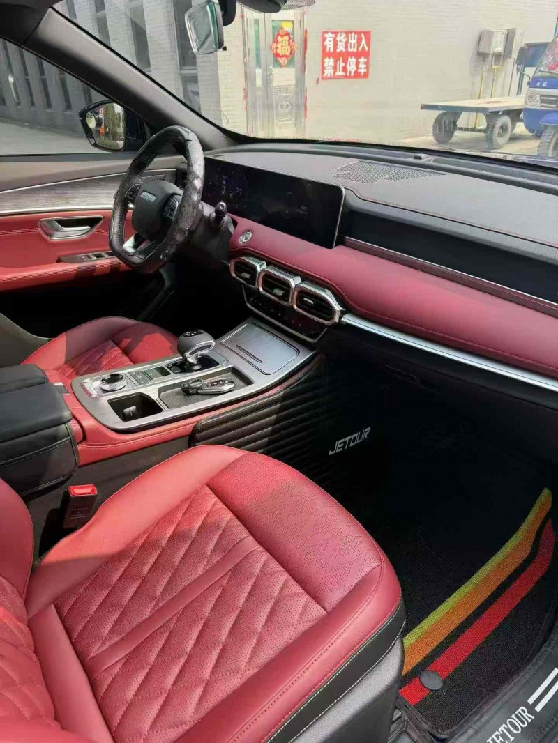 襄阳25年奇瑞捷途7