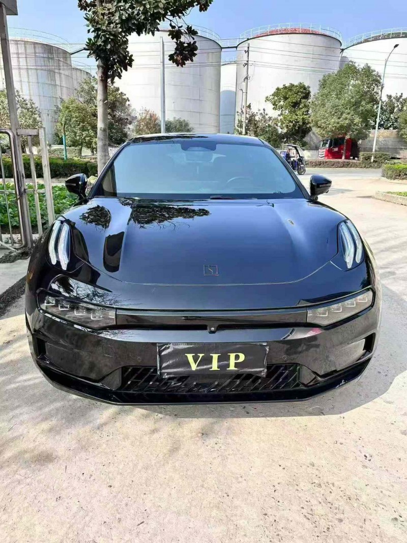 襄阳23年极氪汽车0011