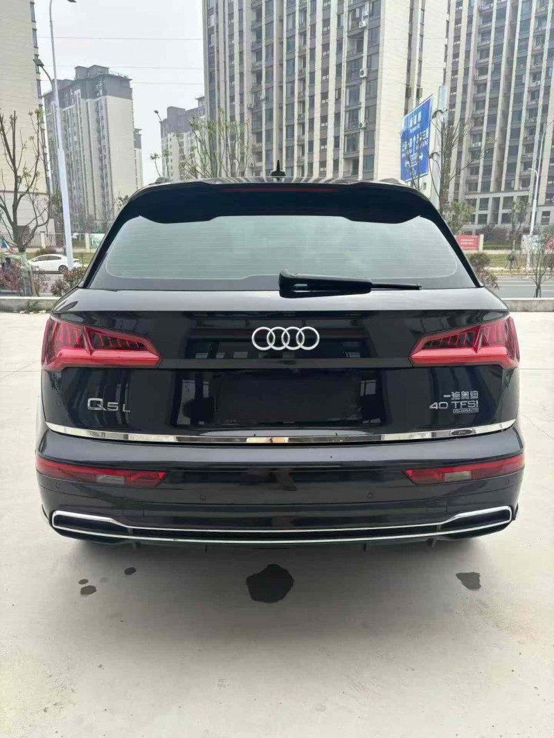 襄阳20年奥迪Q57