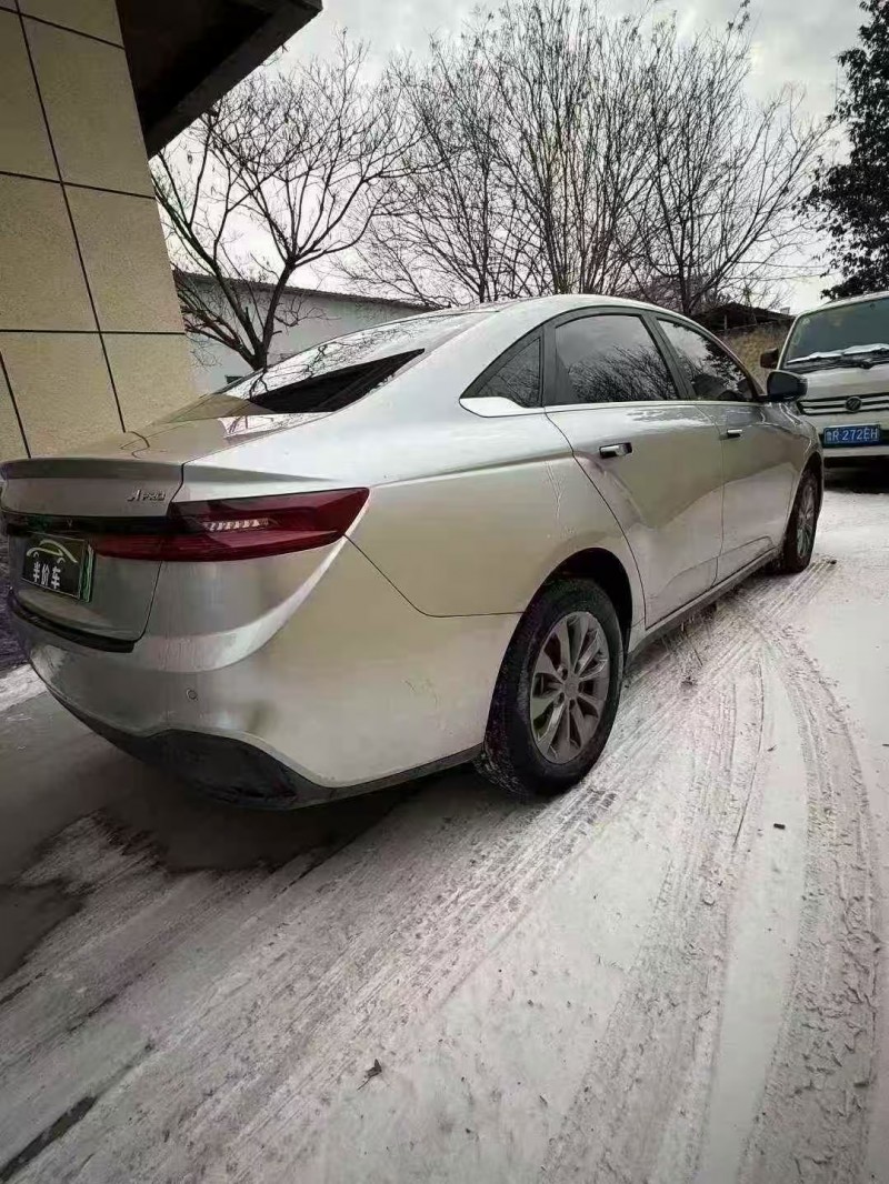 菏泽22年吉利几何7