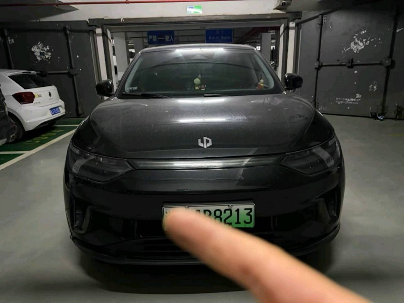 台州24年零跑汽车C111