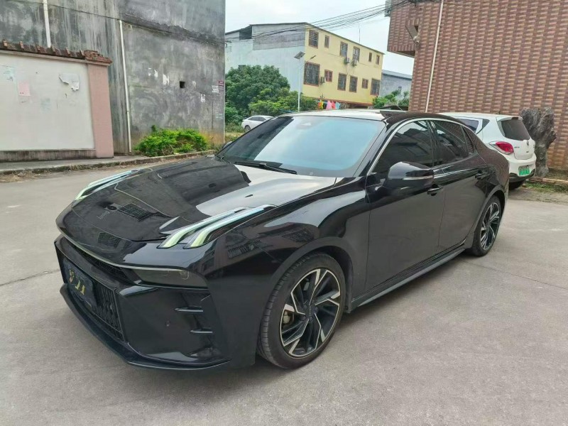 百色24年领克032