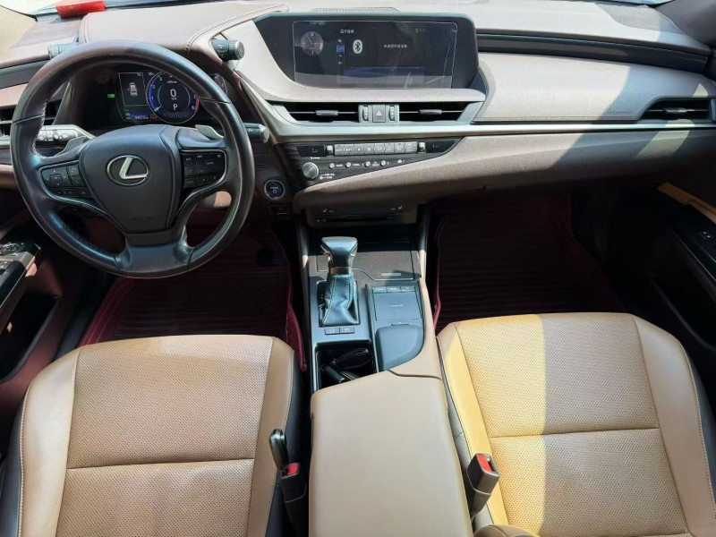 茂名18年雷克萨斯ES9