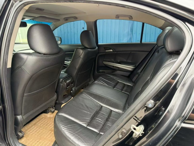 茂名12年本田雅阁6