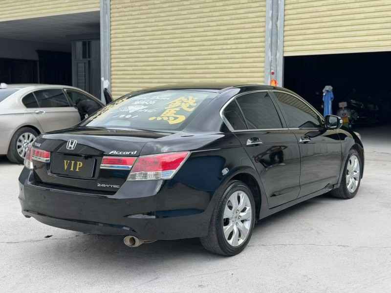 茂名12年本田雅阁8