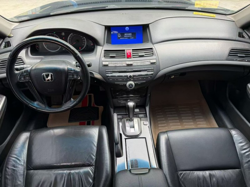 茂名12年本田雅阁9