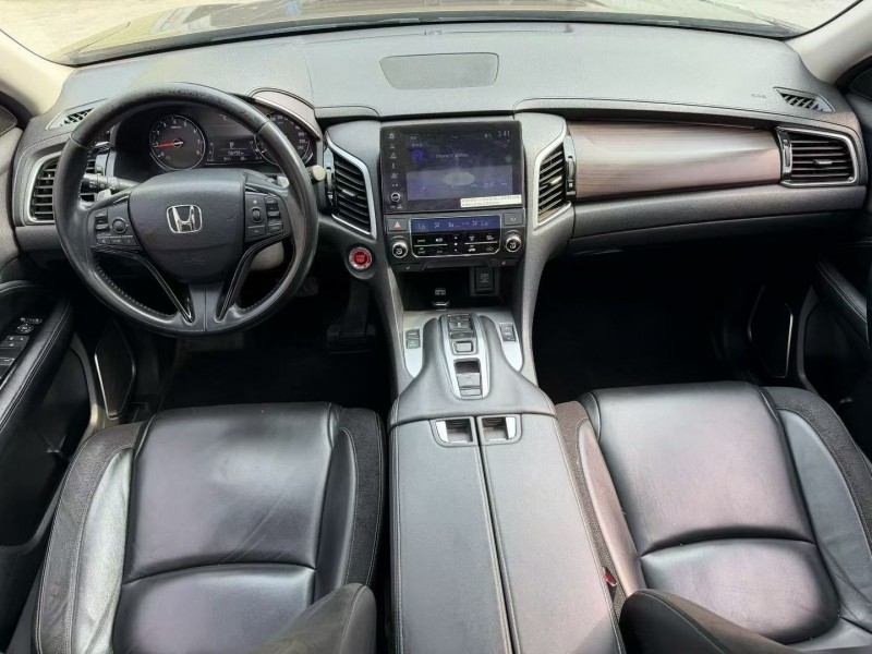 茂名18年本田冠道8