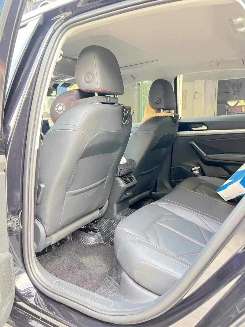 百色24年大众朗逸5