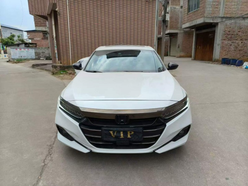 百色23年本田雅阁1