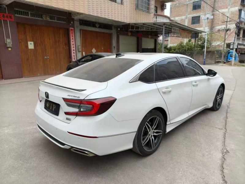 百色23年本田雅阁7