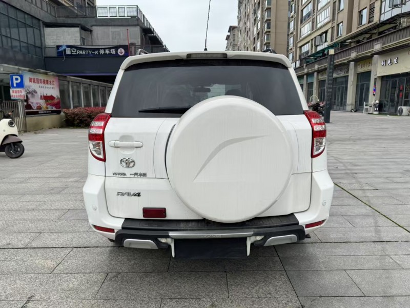 吉安12年丰田RAV42