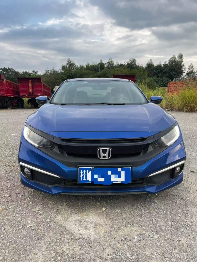 百色19年本田思域1