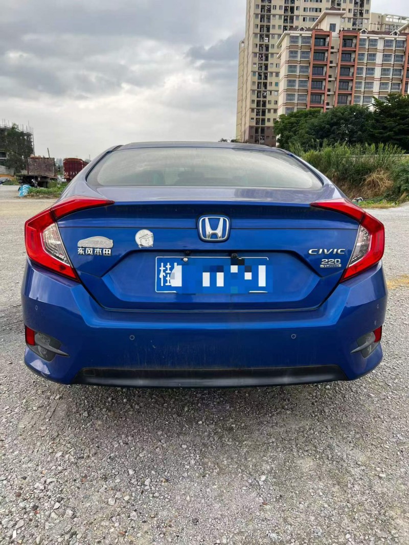 百色19年本田思域6