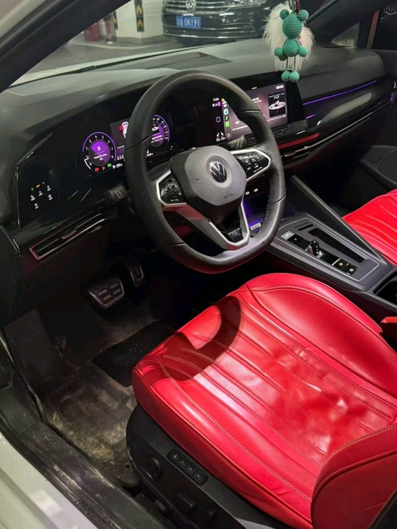 重庆22年大众高尔夫8