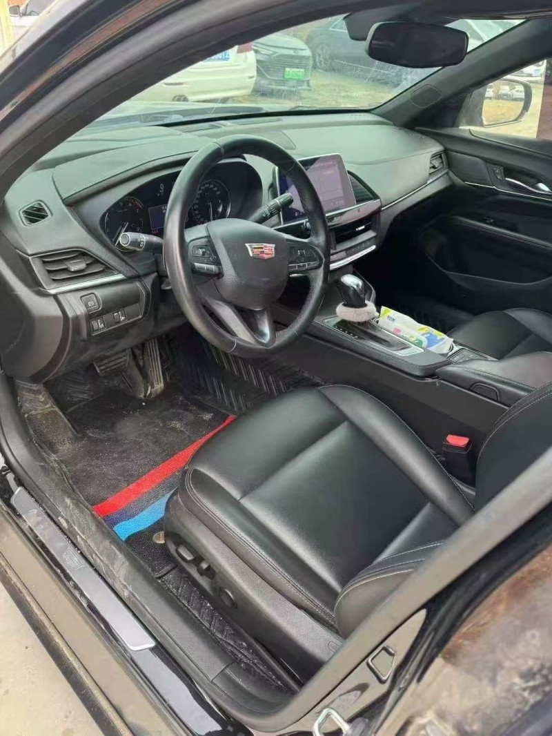 菏泽20年凯迪拉克CT44