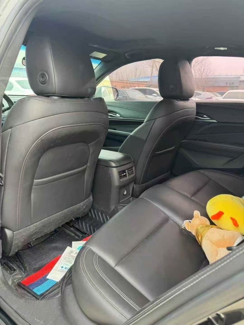 菏泽20年凯迪拉克CT45