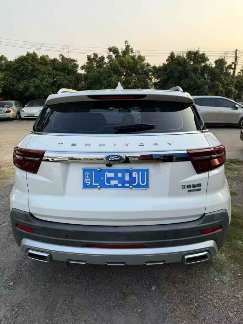 广州22年福特领界9