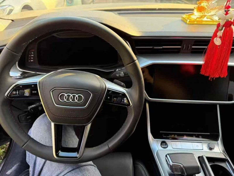 广州24年奥迪A6L8