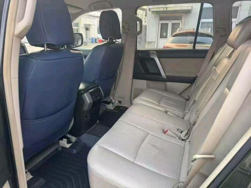 潍坊12年丰田普拉多4