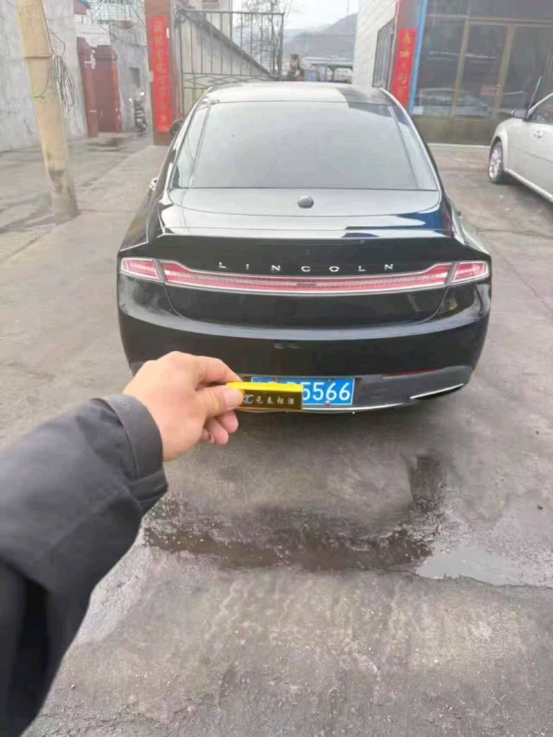 太原16年林肯MKZ8